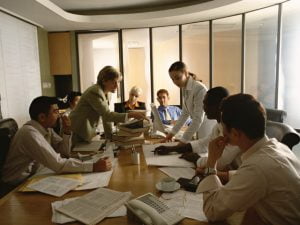 arbeidsmarktkrapte personeelstekort meer uren werken deeltijdwerk